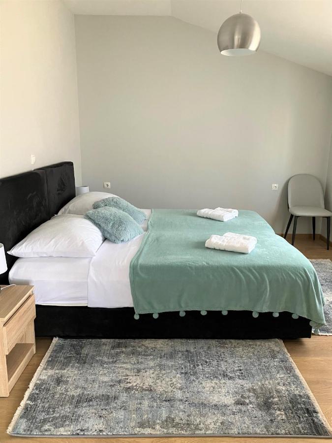 Apartment Blue Dream Ii